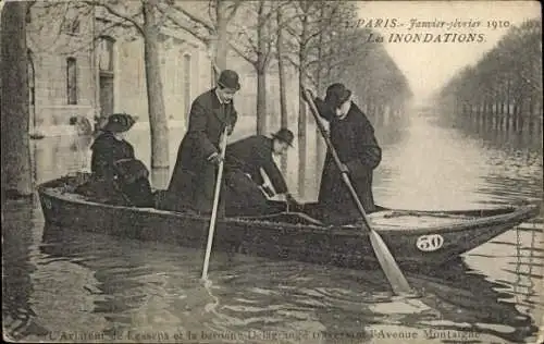 Ak Paris, Überschwemmung 1910, Jacques de Lesseps, Baron de Lagrange, Avenue Montaigne
