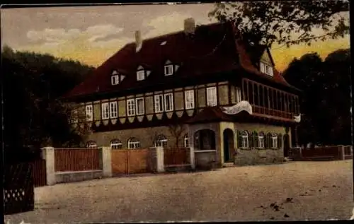 Ak Sitzendorf in Thüringen, Gasthaus zur Linde, A. Cleemann, Fachwerkhaus, ländliche Umgebung