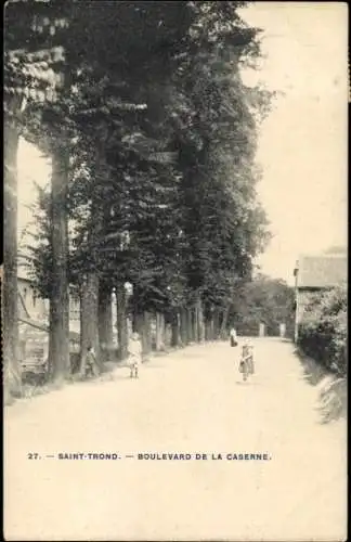 CPA Saint Trond Saint-Trond Flandre Limbourg, Boulevard de la Caserne
