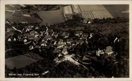 Ak Weiler bei Bingen am Rhein, Luftbild von  viele Häuser und Felder sichtbar