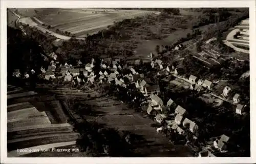 Ak Leonbronn Zaberfeld in Baden Württemberg, Luftaufnahme von  Ferienhäuser, ländliche Umgebung