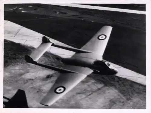 Foto Britisches Militärflugzeug, De Havilland, Vampir