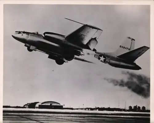 Foto Militärflugzeug, Boeing B-45, US Air Force
