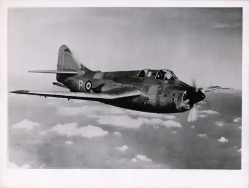 Foto Britisches Militärflugzeug Fairey 17, Fairey Aviation