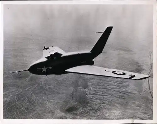 Foto Amerikanisches Militärflugzeug Northorp X-4 Bantam
