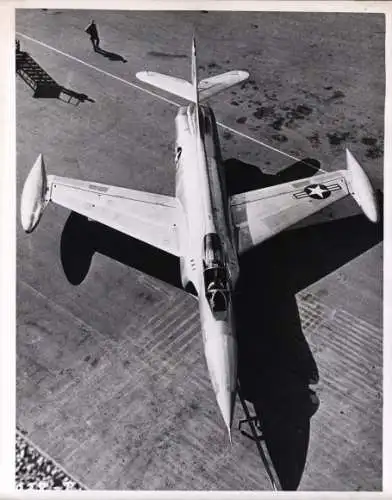 Foto Amerikanisches Militärflugzeug, Lockheed XF90