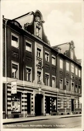 Ak Potsdam, Am Bassin, Wohnstätte Mozarts, Geschäft