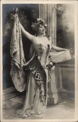 Ak Opernsängerin Juliette Méaly, Porträt