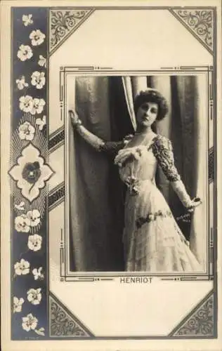 Passepartout Ak Henriot, Porträt einer jungen Frau