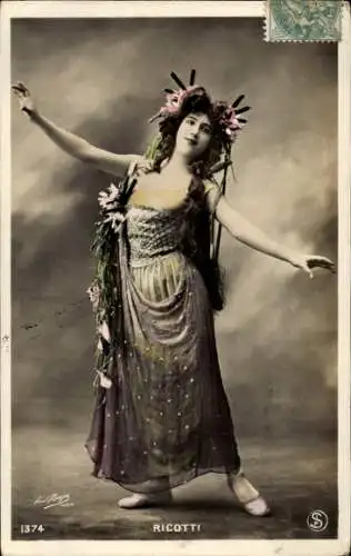 Ak Schauspielerin Ricotti, Portrait