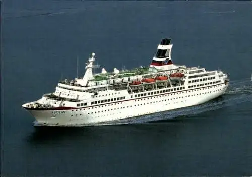 Ak Bremerhaven, Das Kreuzfahrtschiff ASTOR auf der Vorderseite einer Postkarte. Es ist ein gro...