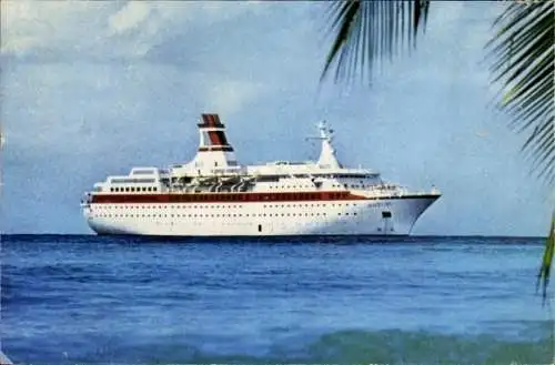 Ak Curaçao Niederländische Antillen Karibik, Das Bild zeigt ein großes weißes Schiff, das auf ...