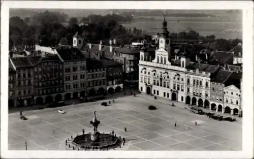 Ak České Budějovice Budweis Südböhmen, Rathaus, Platz, Brunnen