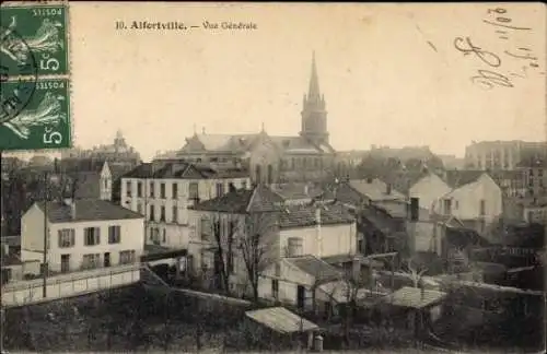 Ak Alfortville Val de Marne, Vogelperspektive auf  Kirche im Hintergrund, alte Häuser