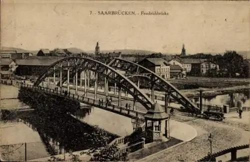 Ak Saarbrücken im Saarland, Friedrichbrücke