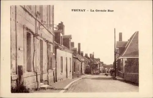 Ak Prunay le Temple Yvelines, La Grande Rue, ländliche Straße,  Architektur