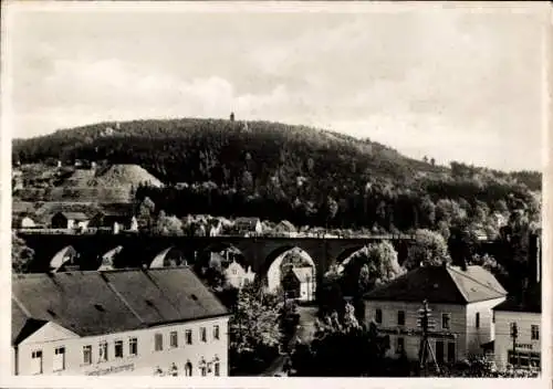 Ak Demitz Thumitz in Sachsen, Teilansicht mit Klosterberg und Brücke, Gasthof