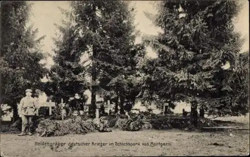 Ak Montgarni Montgarny Margival Aisne, Heldengräber deutscher Krieger im Schlosspark