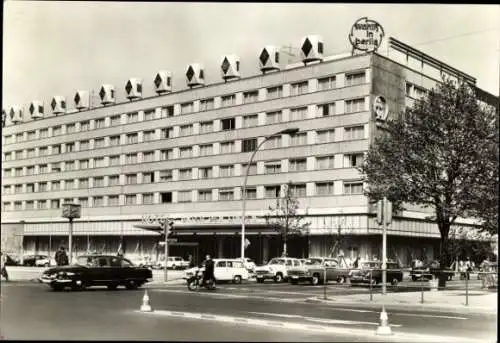 Ak Berlin Mitte, Alexanderplatz, Hotel Unter den Linden, Hauptstadt der DDR, Schwarz-Weiß-Foto