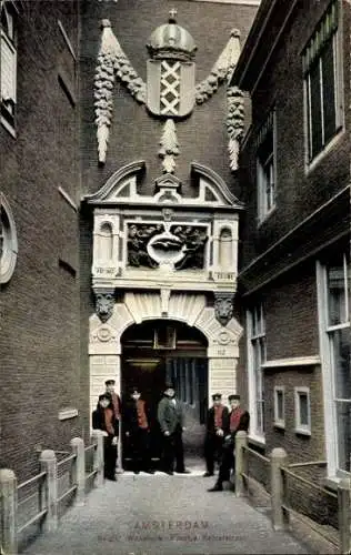 Ak Amsterdam Nordholland Niederlande, Architektur, Eingang, Statuen, historische Postkarte, Mä...