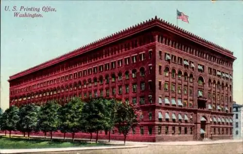 Ak Washington DC USA, U.S. Printing Office, große rote Gebäude, USA Flagge