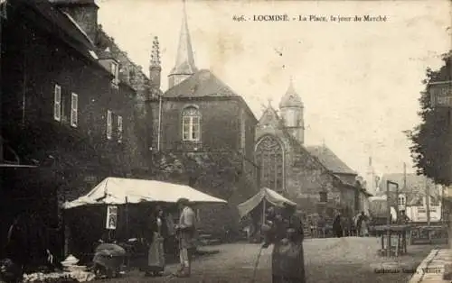 Ak Locminé Morbihan, Marktplatz, Markt, Zelt, Gebäude, Menschen