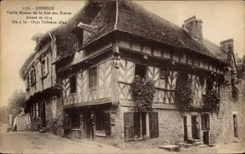 Ak Josselin Morbihan, Altes Haus, Rue des Trente, Baujahr 1624,  Architektur