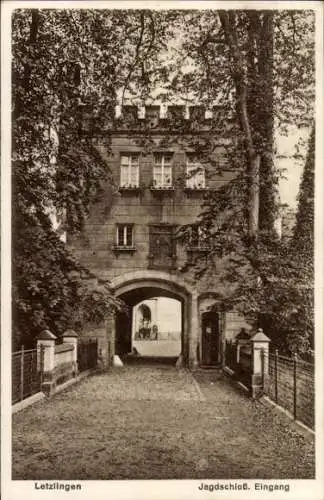 Ak Letzlingen Gardelegen Altmark, Jagdschloss Eingang, Historische Architektur, Bäume, Weg