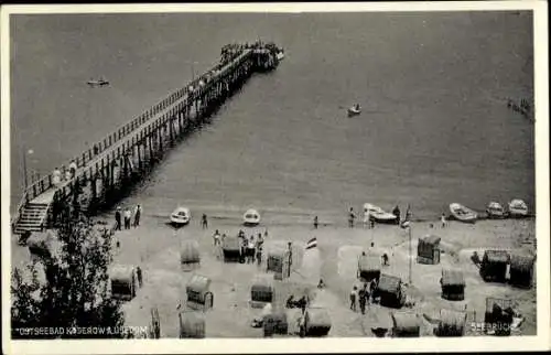 Ak Ostseebad Koserow auf Usedom, Seebrücke, Strand, Boote, Badegäste,  