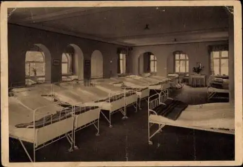 Ak Neuhof Ostseebad Heringsdorf auf Usedom, Schlafsaal im Siemens Eleonorenheim, Bettenreihen, Fe