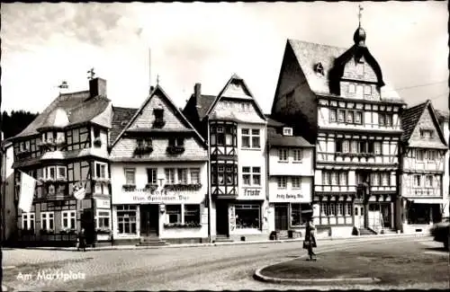 Ak Adenau Eifel, Am Marktplatz, Friseur, Café, Geschäft Fritz Habig