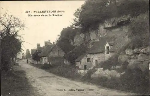 Ak Villentrois Indre, Maisons dans le Rocher