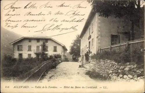 Ak Allevard les Bains Isère,  Bild vom Hotel des Bains, Vallée de la Ferrière, Menschen, Natur