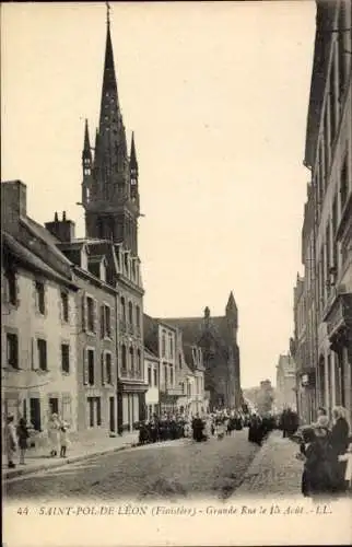 CPA Saint Pol de Léon Finistère, Grande Rue, Église