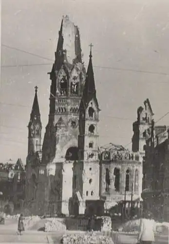Original Foto Berlin Charlottenburg, Breitscheidplatz, Kaiser-Wilhelm-Gedächtniskirche, um 1946