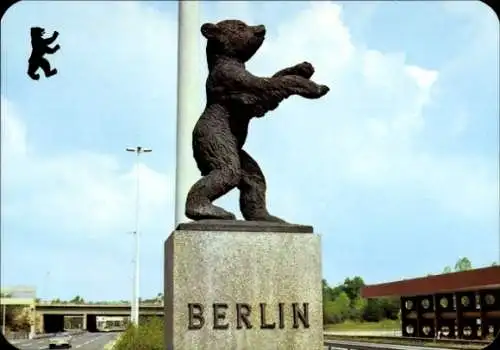 Ak Berlin Zehlendorf Wannsee Dreilinden, Berliner Bär am Grenzübergang