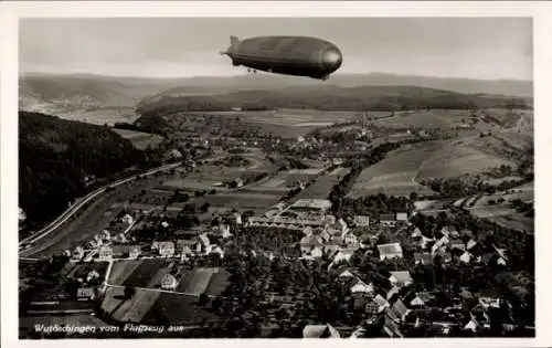 Ak Wutöschingen Breisgau, Luftaufnahme von  Zeppelin, ländliche Umgebung, 1930er Jahre