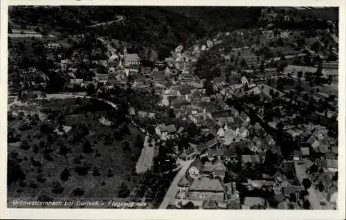 Ak Grünwettersbach Karlsruhe in Baden, Luftaufnahme von  Häuser und Landschaft