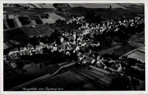 Ak Hengstfeld Wallhausen in Württemberg, Luftaufnahme von  ländliche Umgebung, viele Häuser