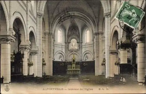 Ak Alfortville Val de Marne, Eglise, Innenansicht, Kirchenbänke, Altar, Fenster