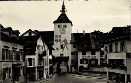 Ak Liestal Kanton Basel Land Schweiz, Stadtansicht, Tor, Restaurant Fuhrhaltere, Photographie