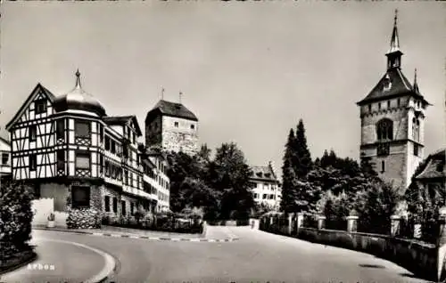 Ak Arbon Kanton Thurgau, Stadtansicht mit Fachwerkhäusern, Turm, Kirche, Bäume, Straße