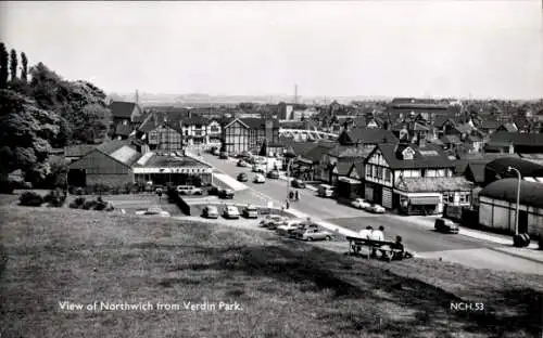 Ak Northwich Cheshire England, Ansicht von  Verdin Park, Gebäude, Autos