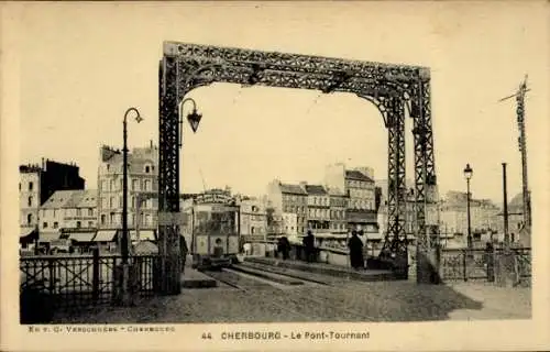 Ak Cherbourg en Cotentin Manche, Le Pont-Tournant,  Architektur, Stadtansicht, aufnahme