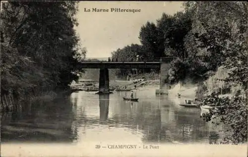 Ak Champigny sur Marne Val de Marne, La Marne, Brücke, Boote, idyllische Landschaft