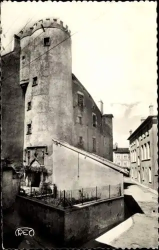 Ak Bellac Haute Vienne, Historisches Gebäude, Turm, Stadtansicht, Schwarz-Weiß-Fotografie