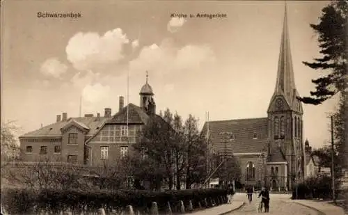 Ak Schwarzenbek in Lauenburg, Kirche und Amtsgericht,  Ansicht, Wolken am Himmel