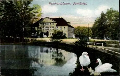Ak Reinhardsbrunn Friedrichroda, Blick auf das Parkhotel, Teich, Schwäne