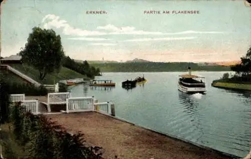 Ak Erkner in Brandenburg,  Flakensee, Boote, ruhige Wasserlandschaft, blauer Himmel