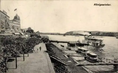Ak Königswinter am Rhein, Flussansicht mit Dampfer, Uferpromenade, Gebäude